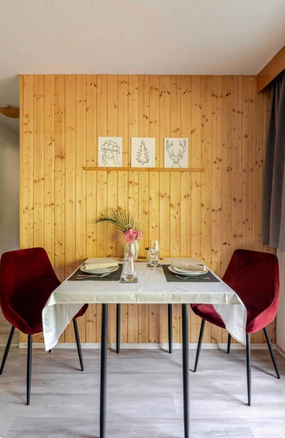 An Wanderwegen Gelegen Mit Terrasse Und Boxspringbett Apartment ซัสบาควัลเดิน ภายนอก รูปภาพ